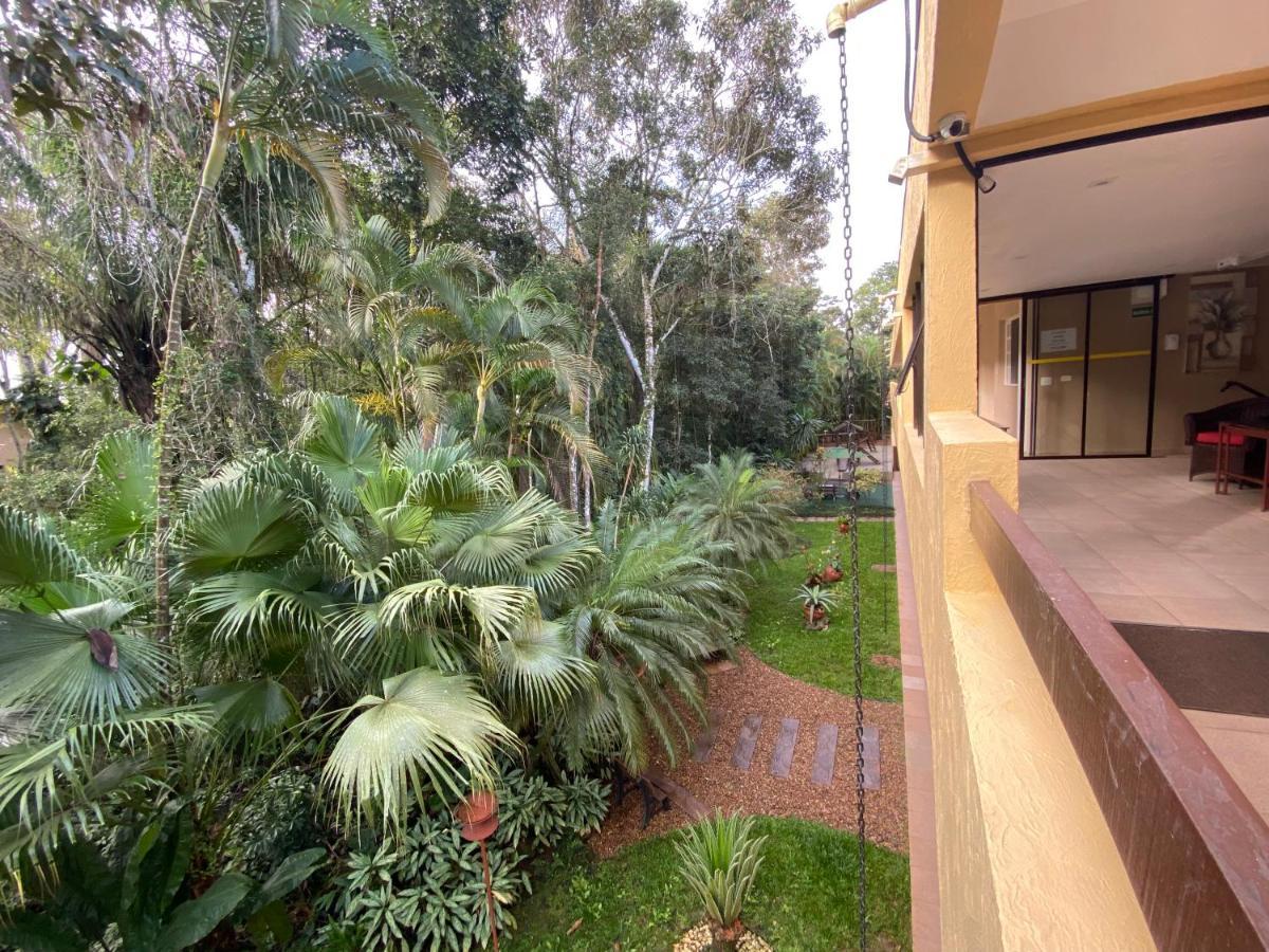 Fabuloso Flat 225, 2 Piscinas Climatizadas, Sky Com 170 Canais,Tv Com Xbox, Internet Particular 500M Bertioga, Riviera De Sao Lourenco Flat Duplex Inteiro, Adega, Cozinha Equipada Completa Servico De Hotelaria, Servico De Praia Nos Finais De Semana Екстериор снимка