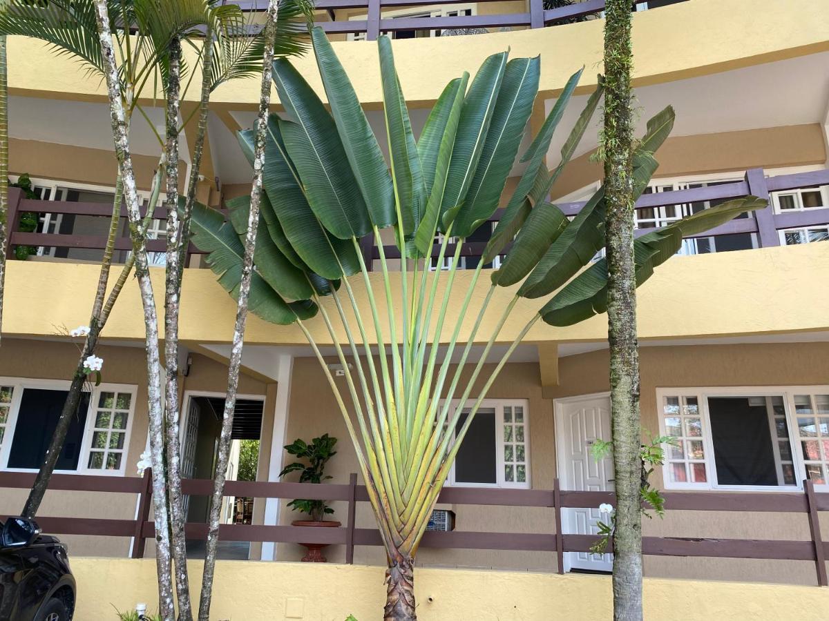 Fabuloso Flat 225, 2 Piscinas Climatizadas, Sky Com 170 Canais,Tv Com Xbox, Internet Particular 500M Bertioga, Riviera De Sao Lourenco Flat Duplex Inteiro, Adega, Cozinha Equipada Completa Servico De Hotelaria, Servico De Praia Nos Finais De Semana Екстериор снимка